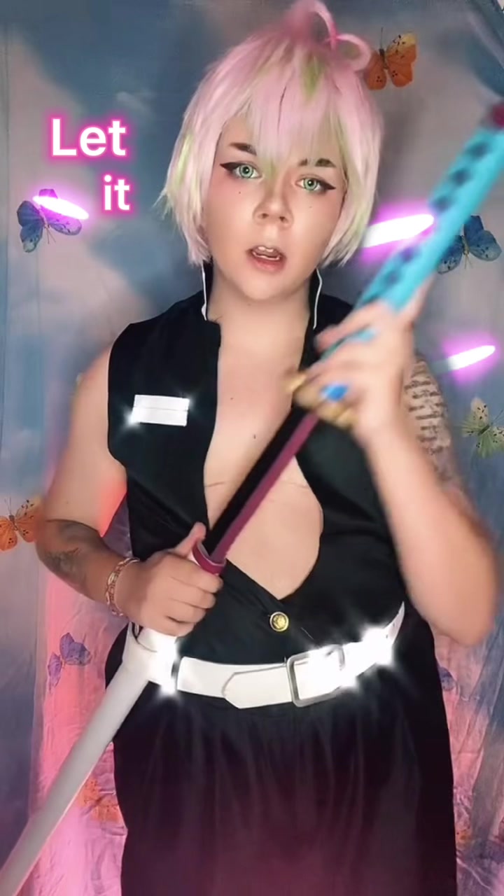 @Cosplayeroncrack