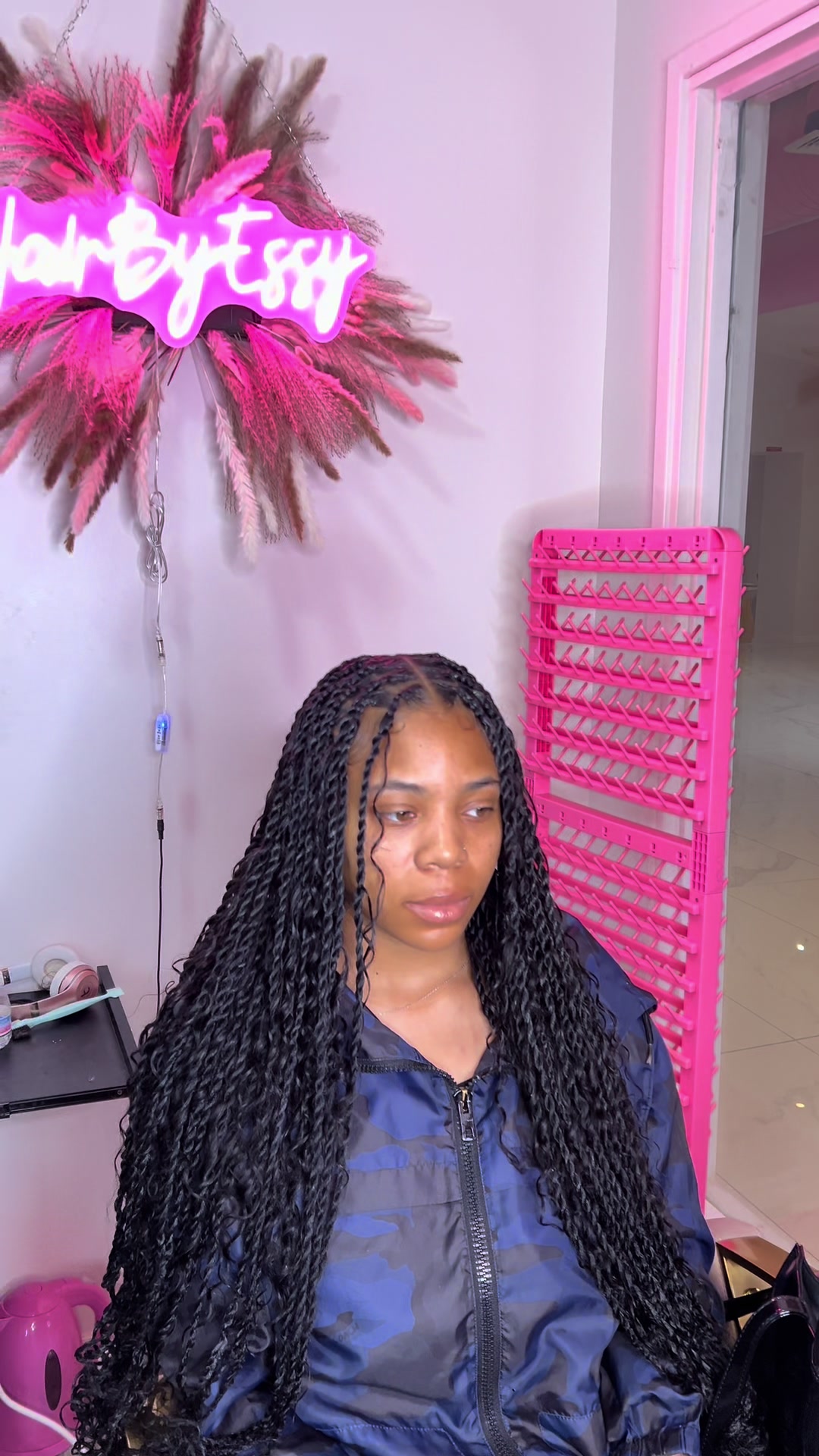 @HairByEssy