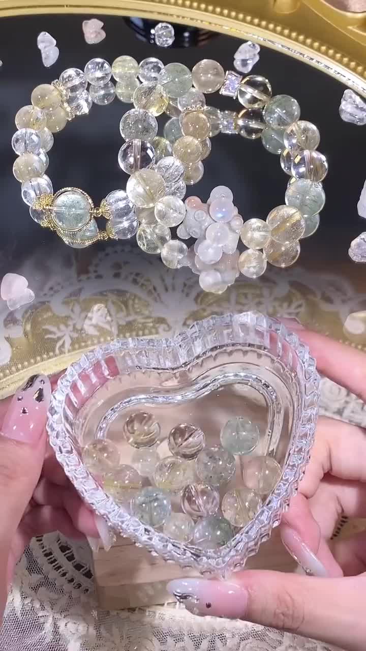 @Kaka_crytalbracelets