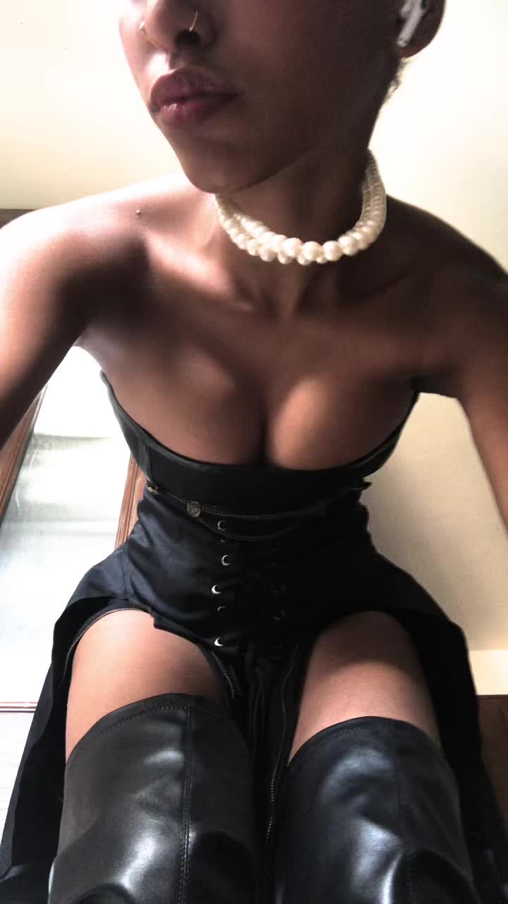 @Luna Maracci