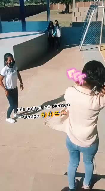 @Carlita😊☺️