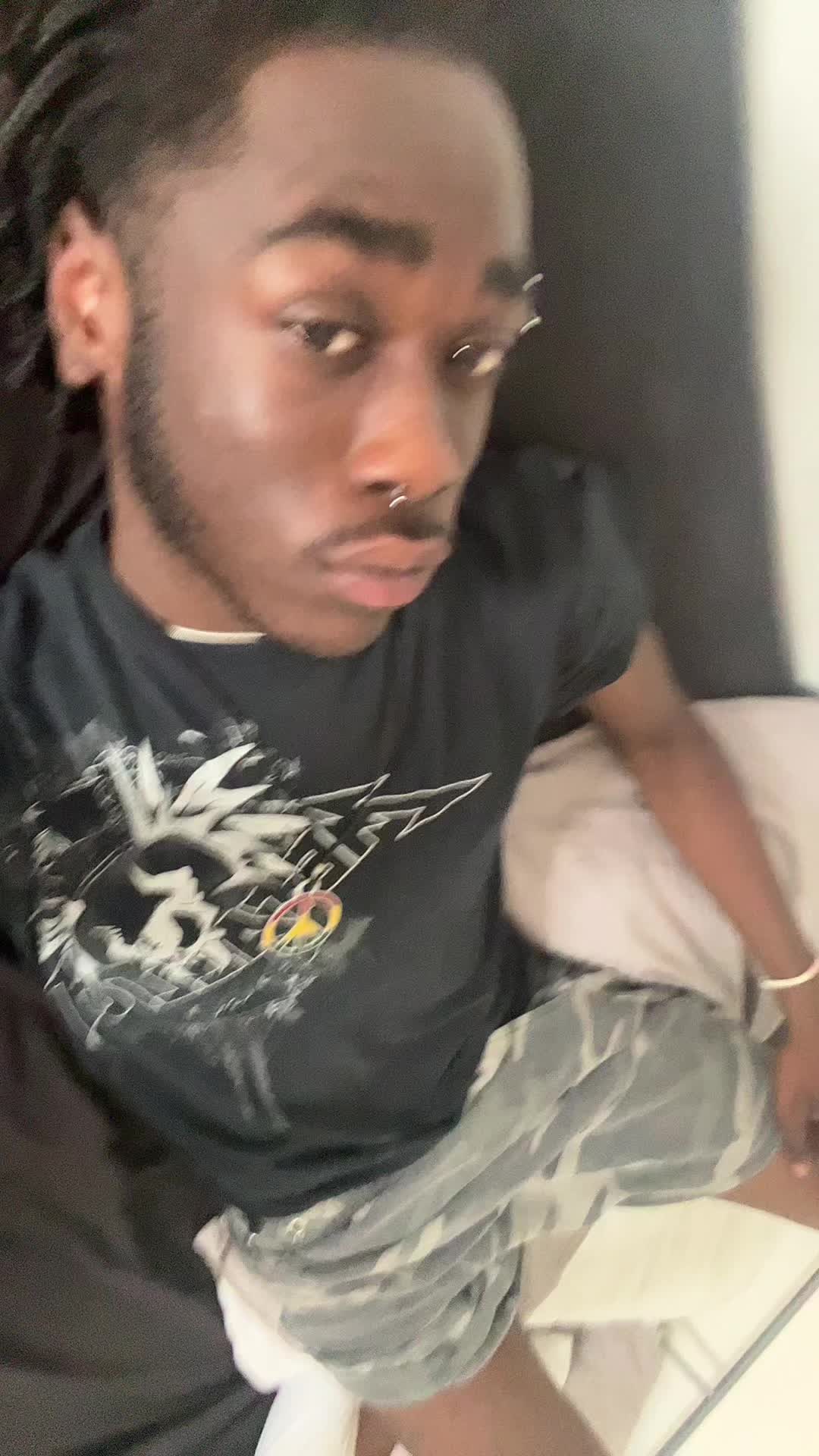 @Biguzivert