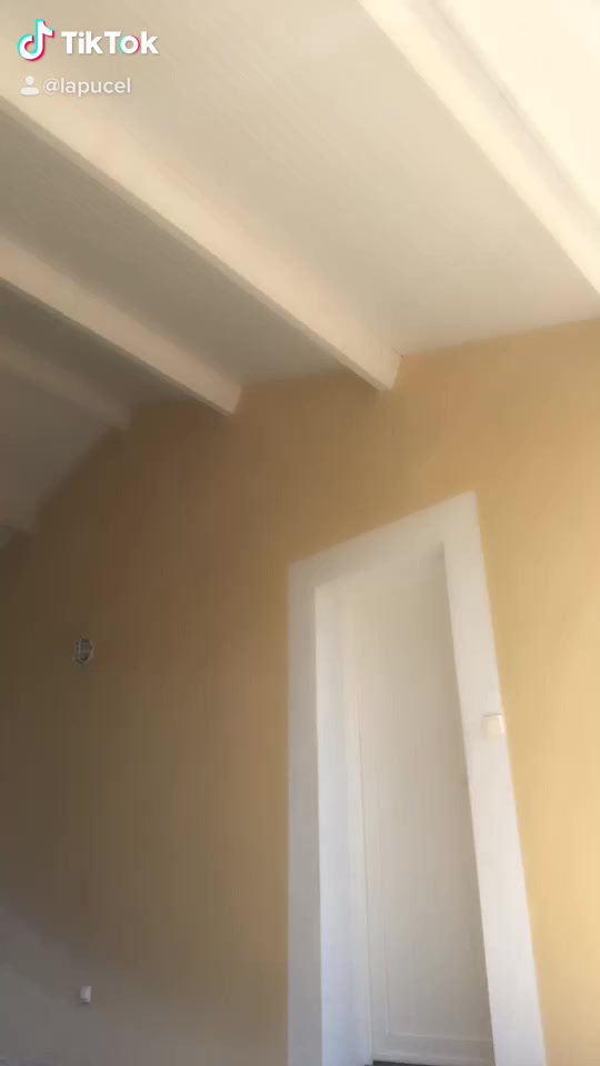 @Lapucel