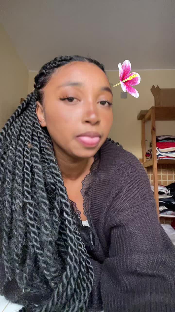 @Laura🌼