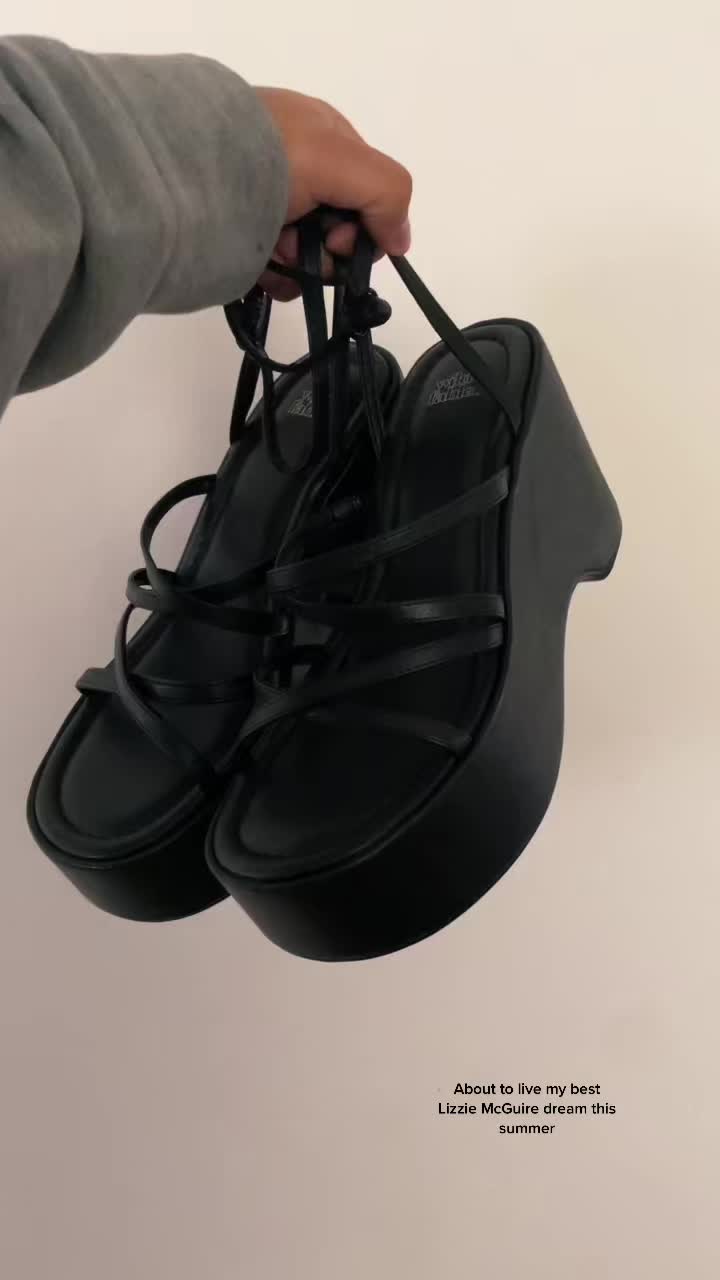 @🖤