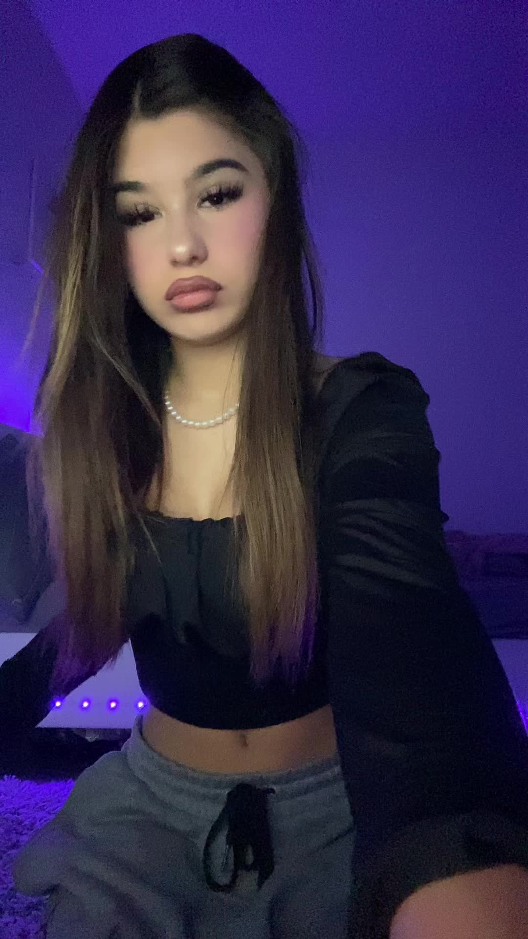 @077._.alina
