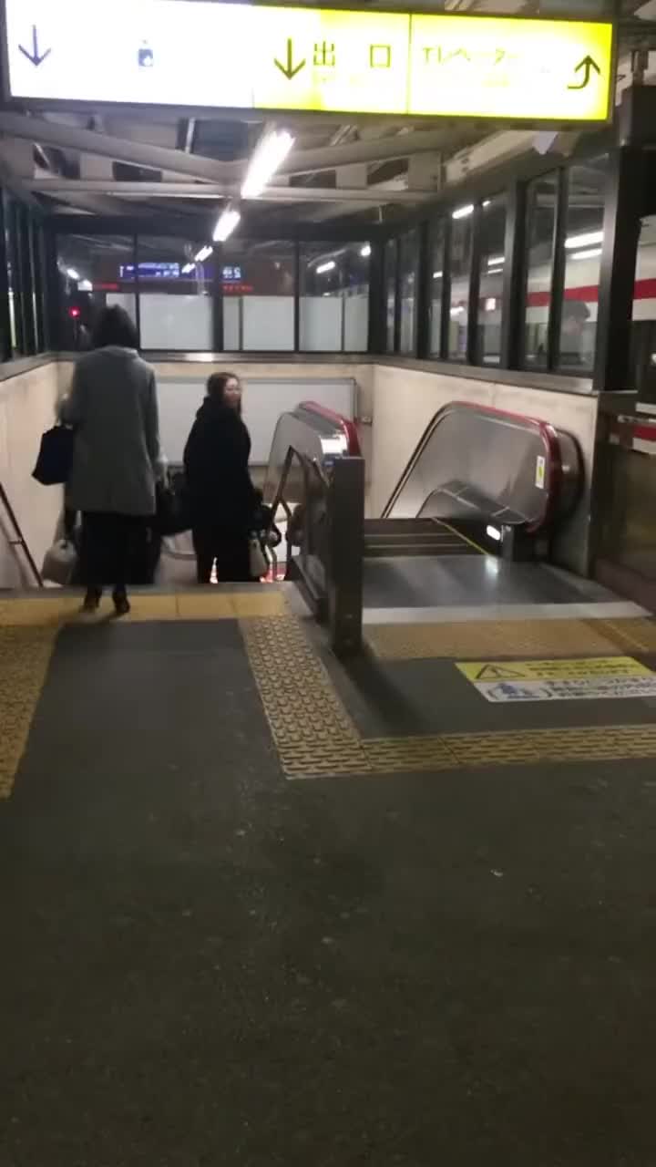 @荒野課金額600万🥱