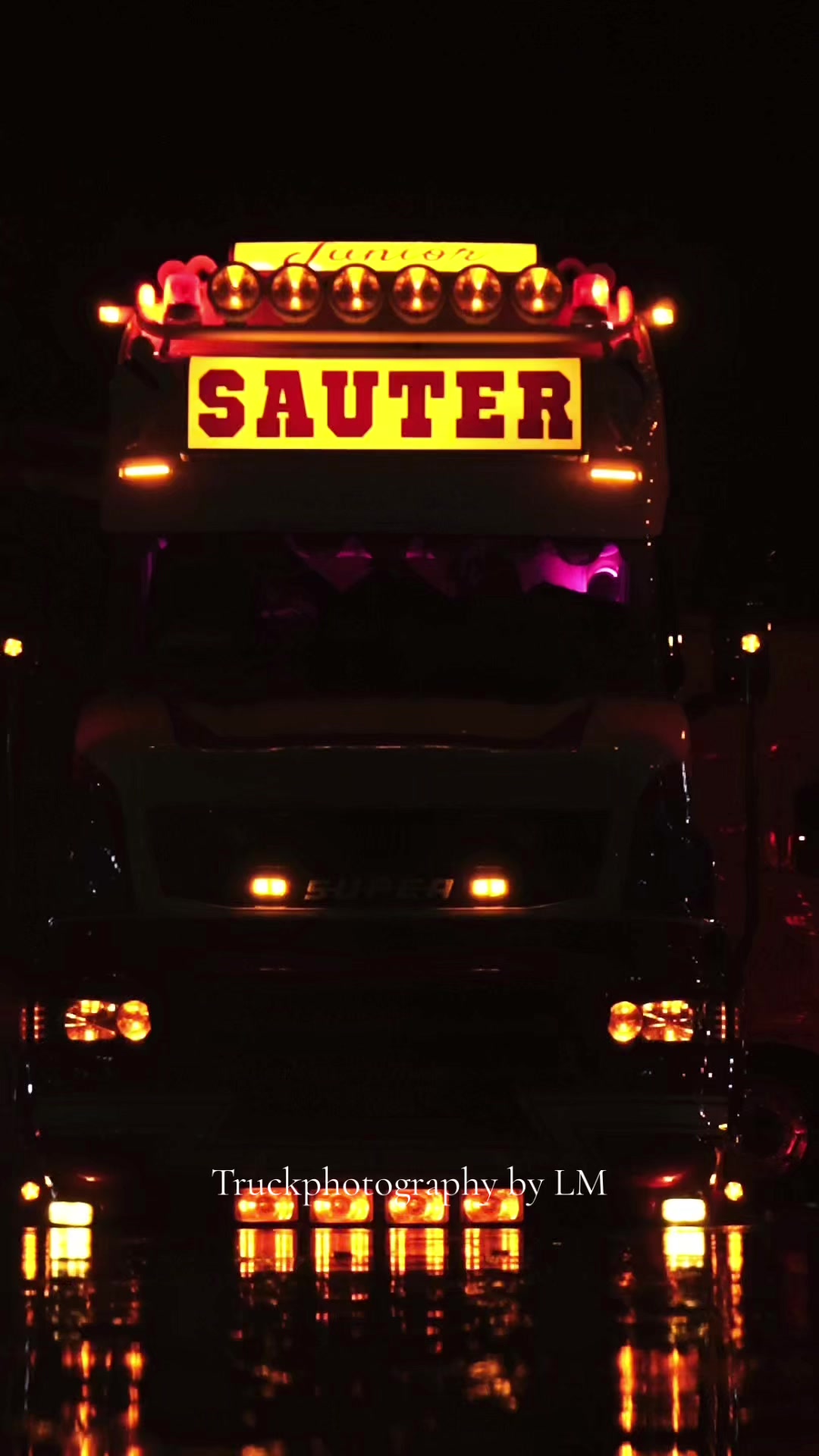 @Truckphohotpgrapy by LM