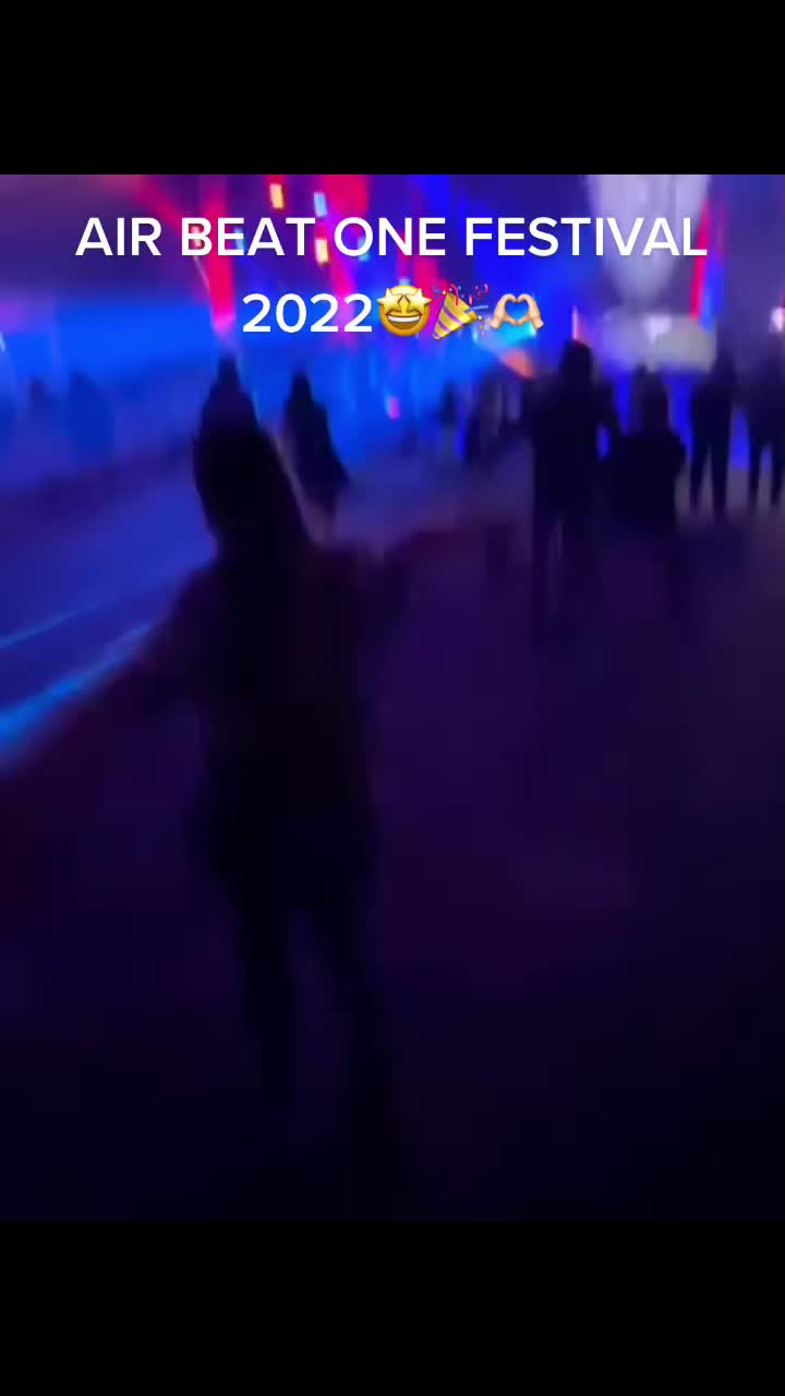 @🐥