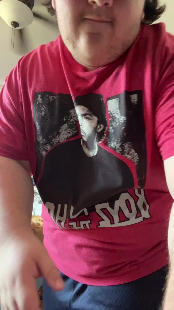 @NoBodyLuvsClaped