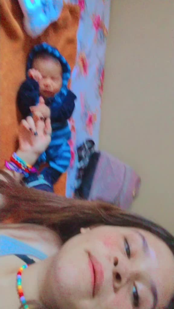 @lavinya. 🏳️