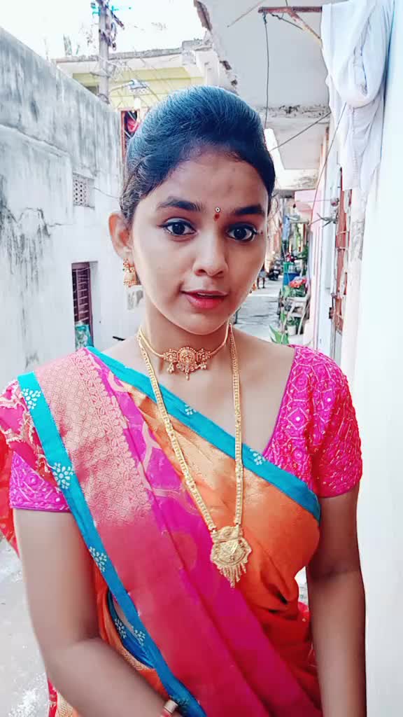 @😍Chandrika😍