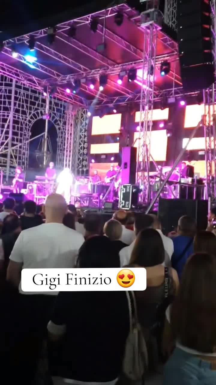 @AnnaMaria