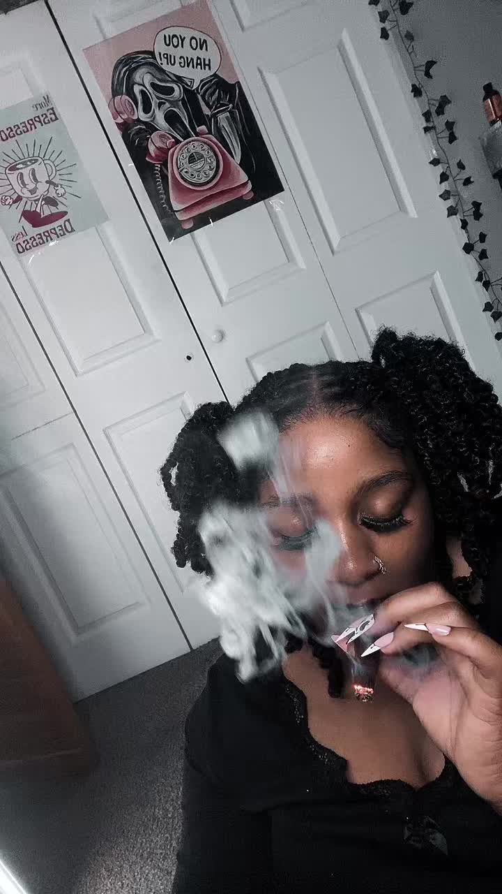@Paeebabeeess