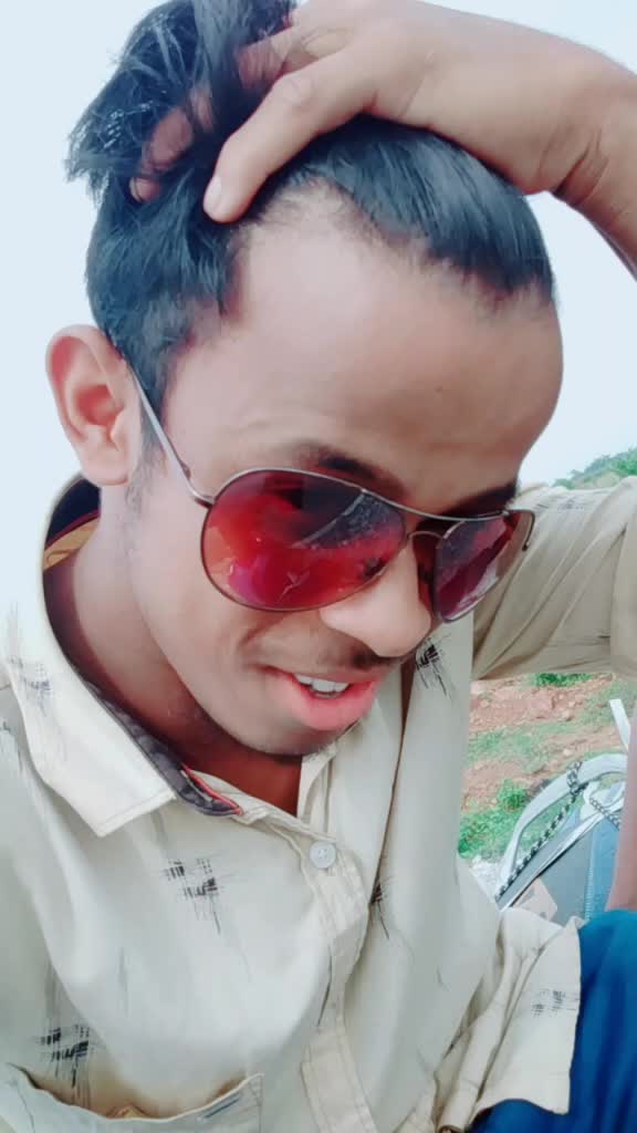 @sad boy Gulu