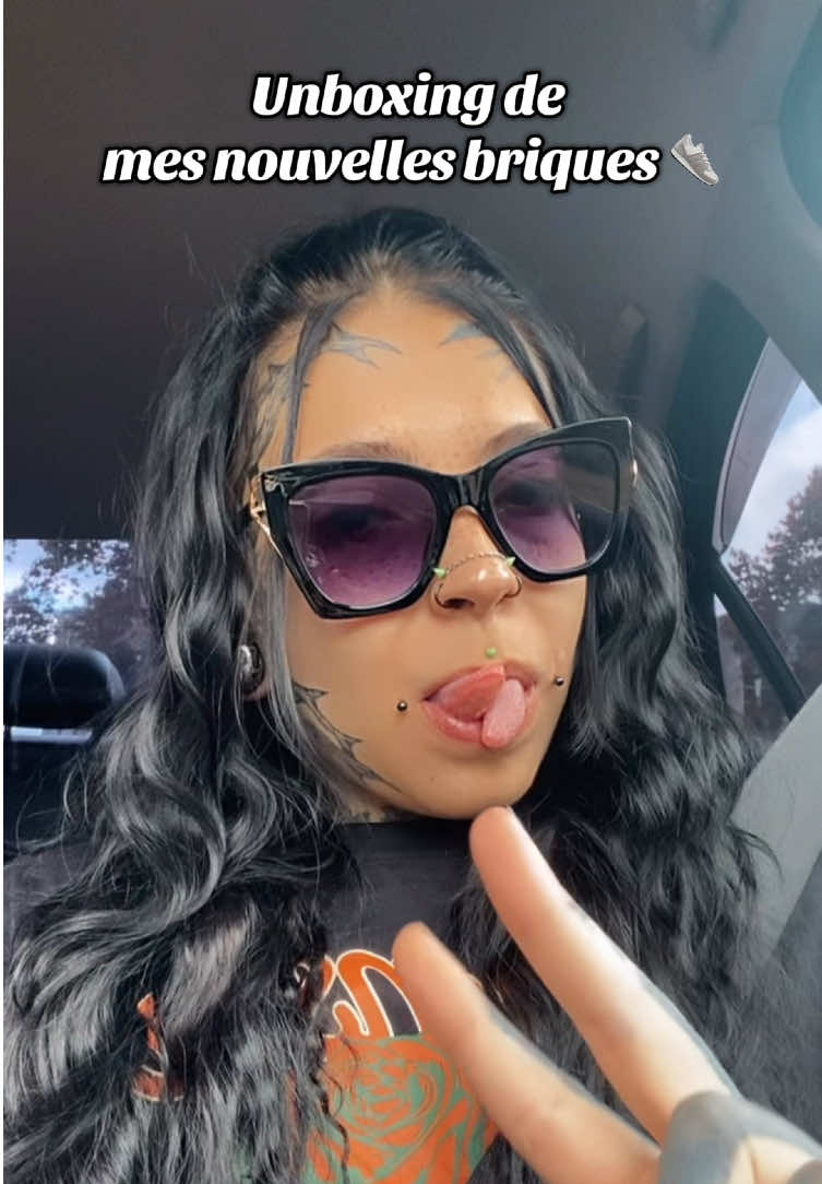 @mrsdimoni