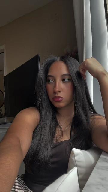@Maru 🖤💫
