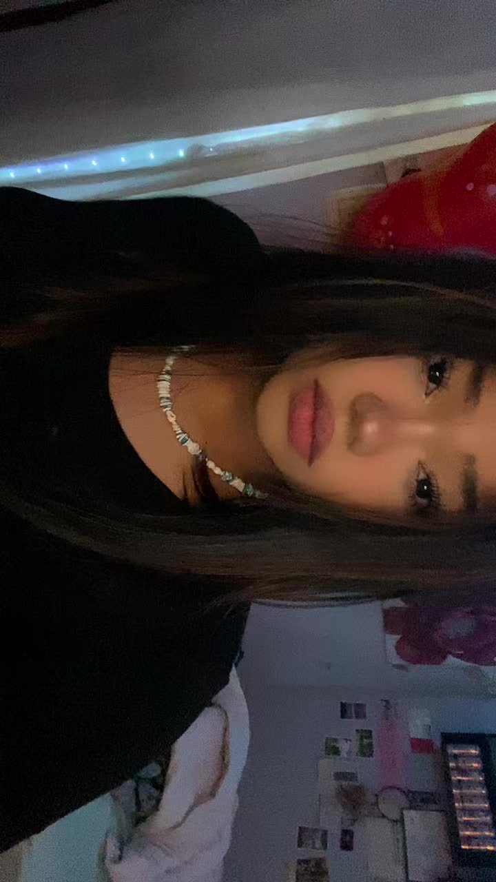 @Hii im Vye