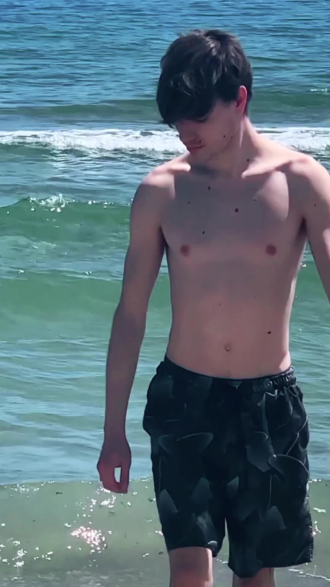 @J₳Ɏ ⱧłĐɆ