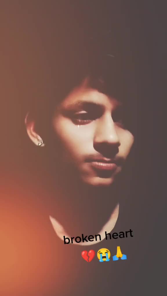 @sad๐__boy__๐๐๐