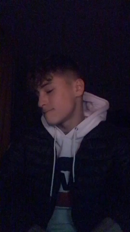 @Enzo_grca