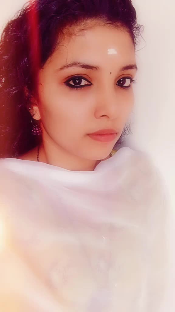 @_charu_