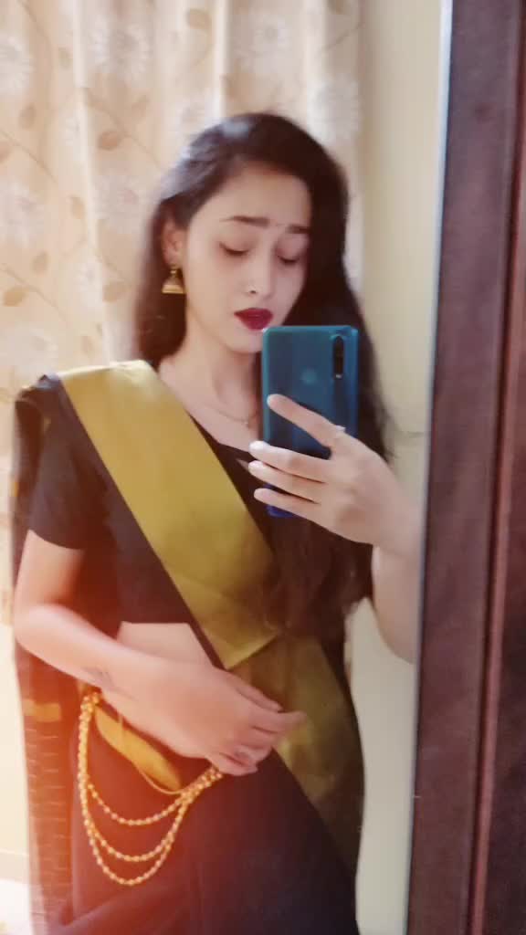 @🥰Anuksha Ambolikar