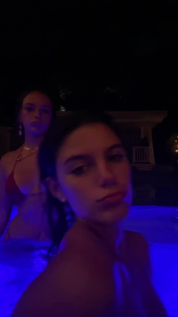 @izzy