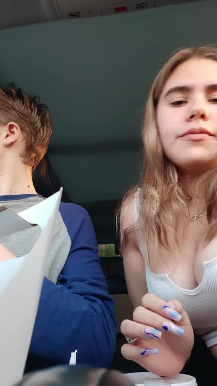@Lara