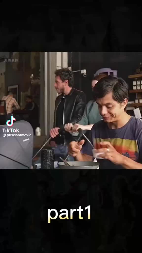 @Movieclips--