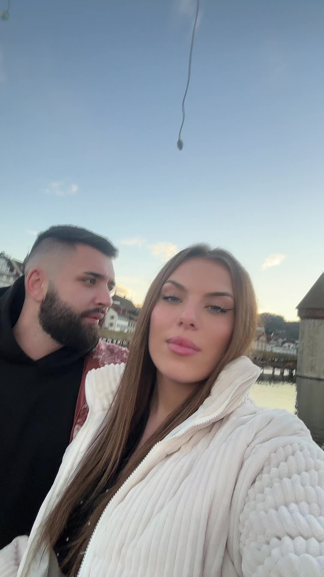 @👸🏽
