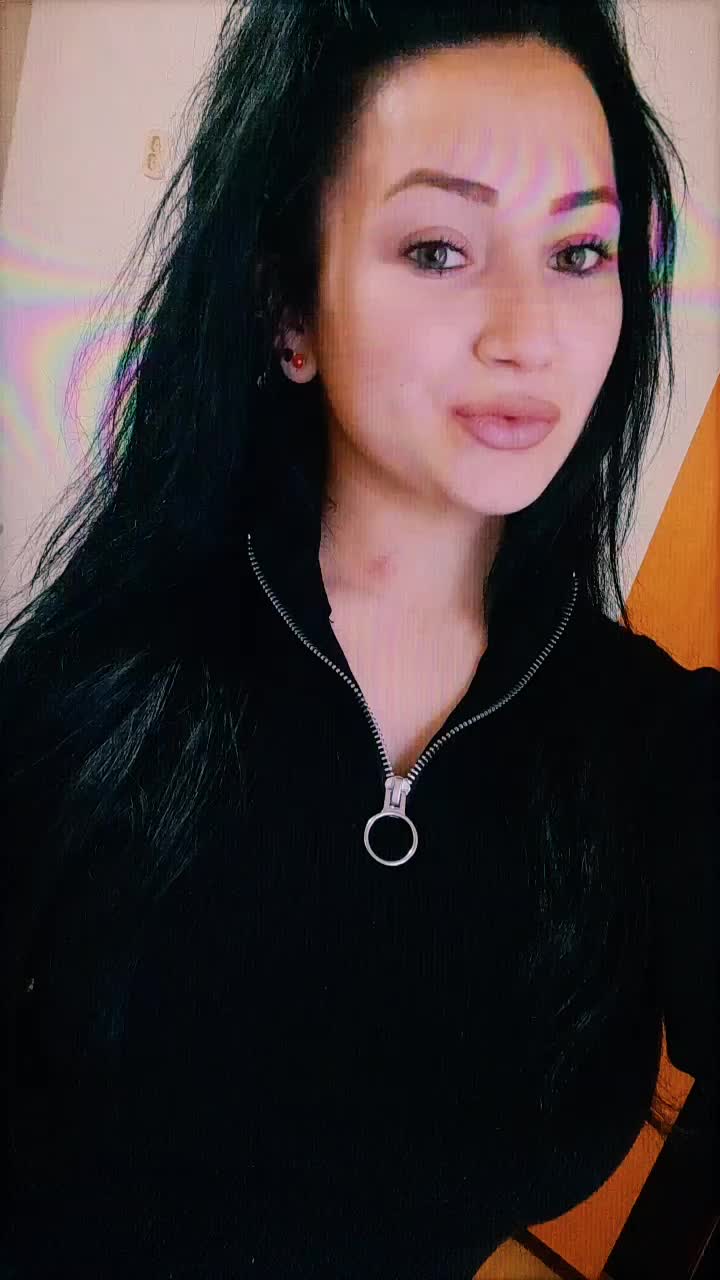 @Daria Alexandra