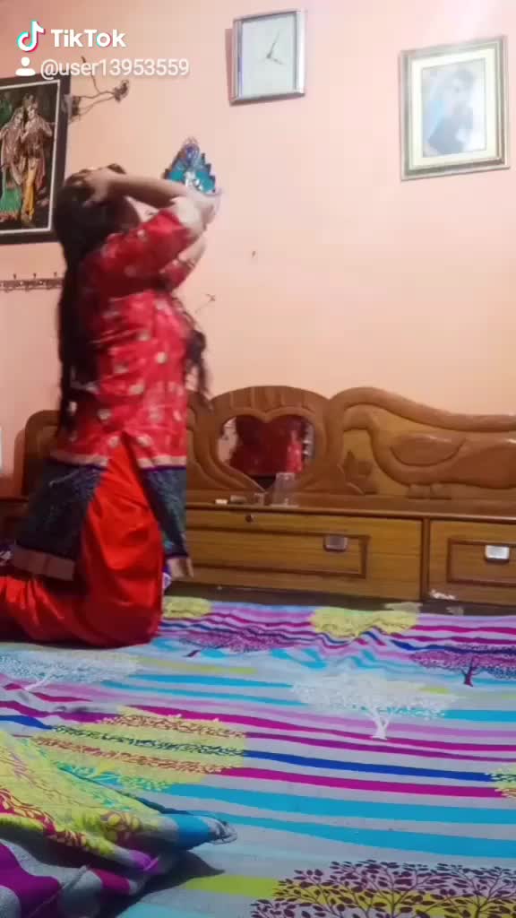 @Miss_gayatri_022