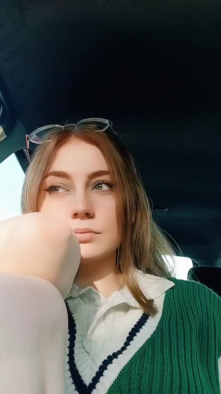 @7l0r1n4