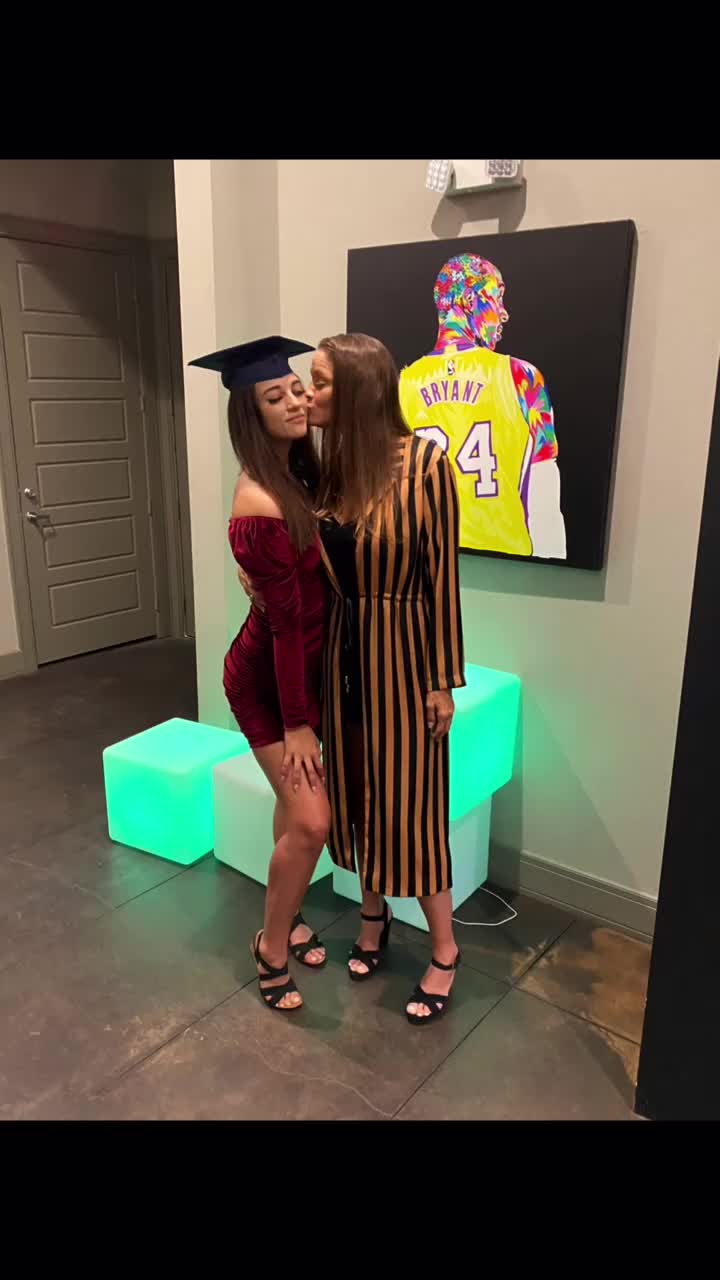 @Angelnicole2310
