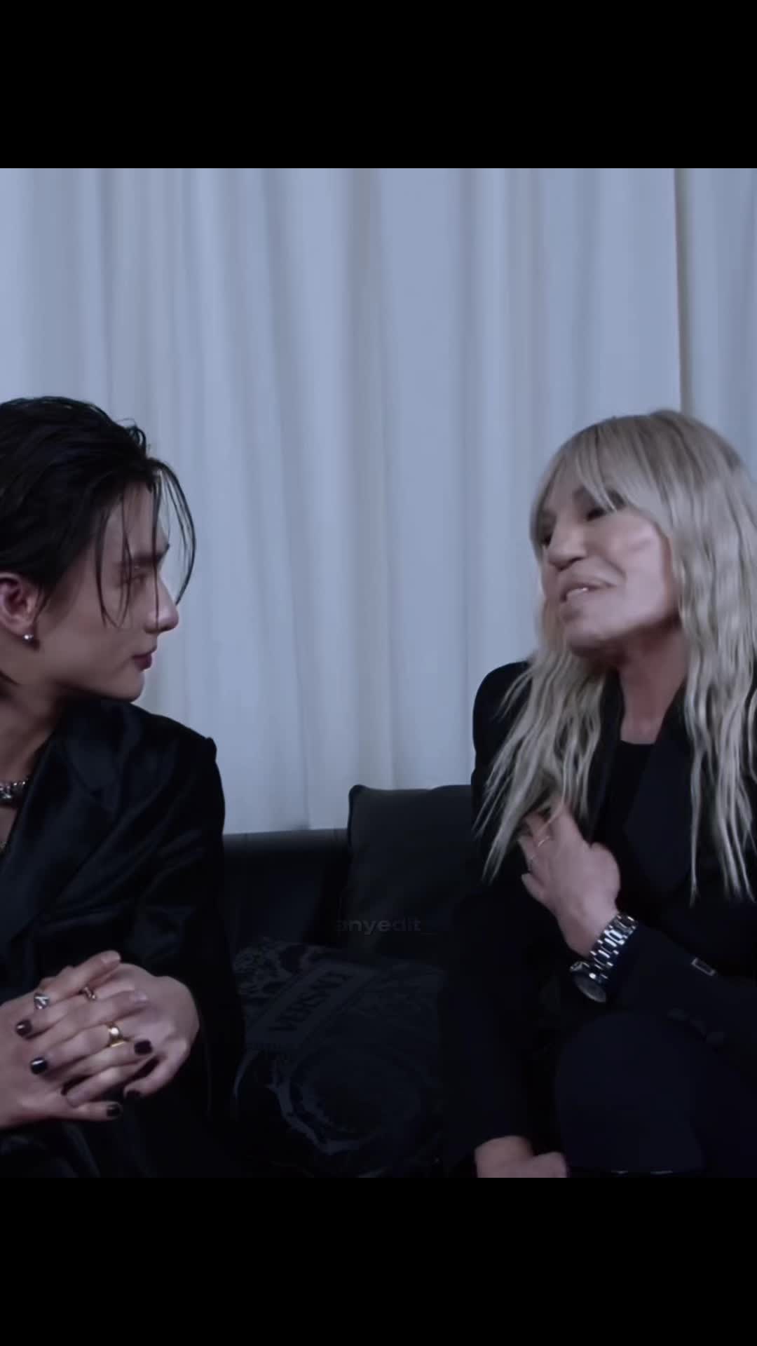 @🐈⬛🩵