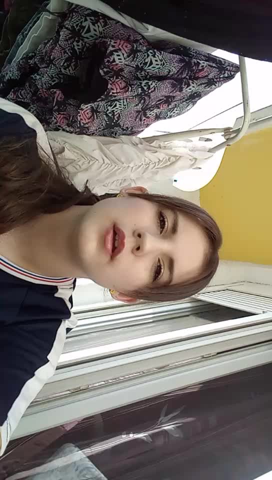 @🥺👉🏼👈🏼