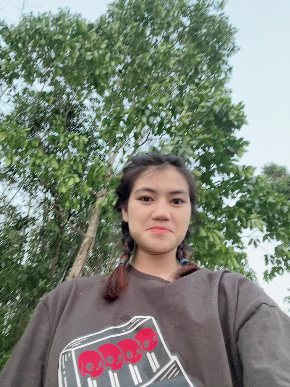 @Chit Chit 💛🤍