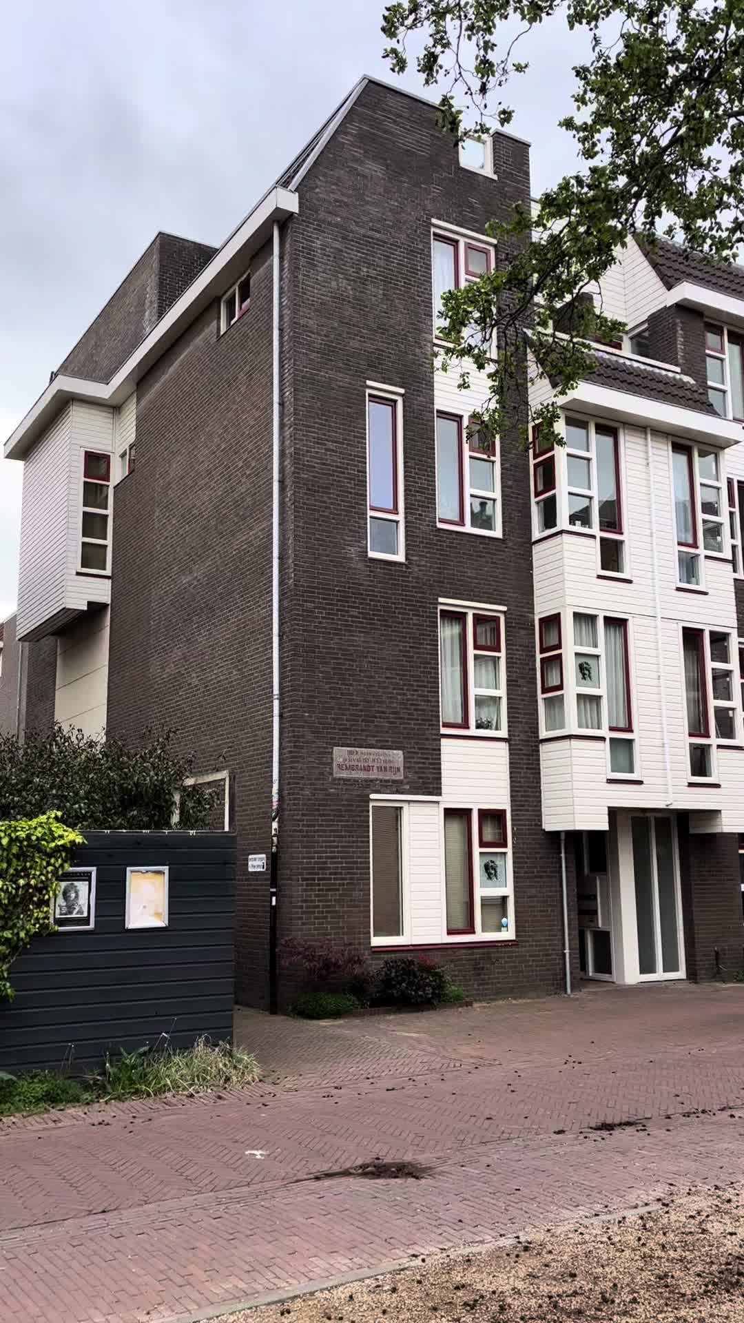 @Leidenlocal