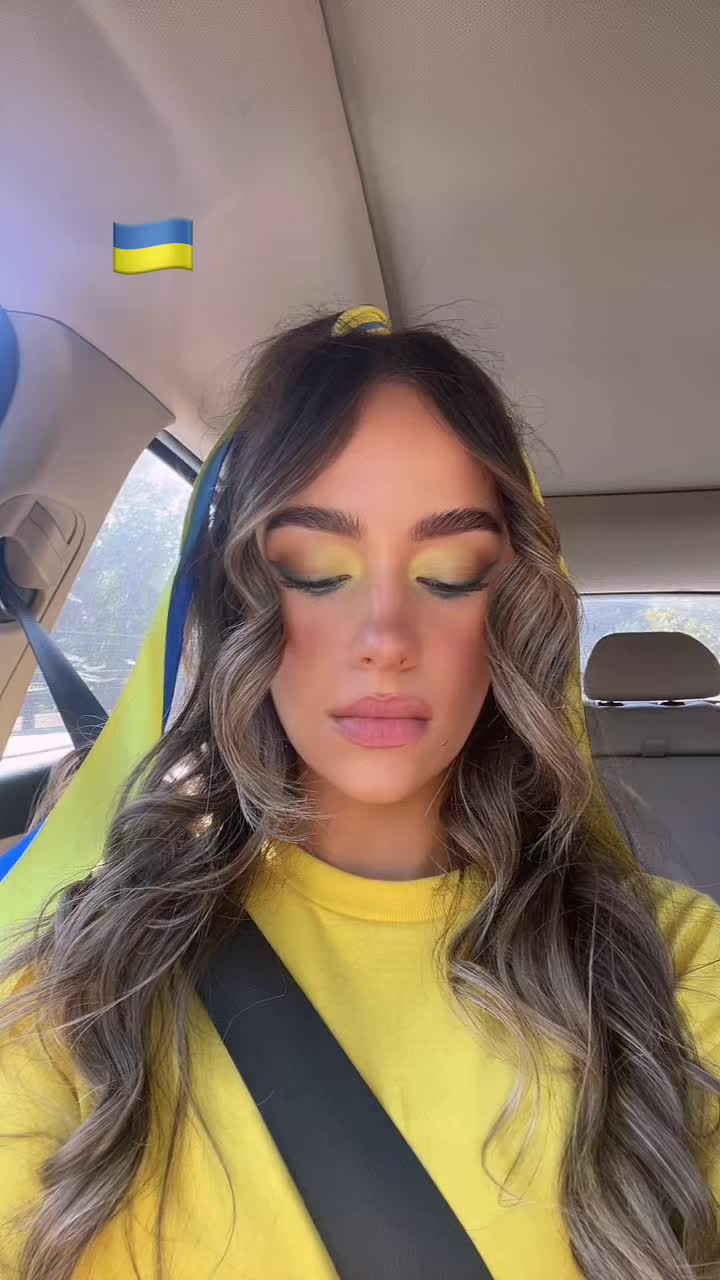 @Ukrainian girl🇺🇦