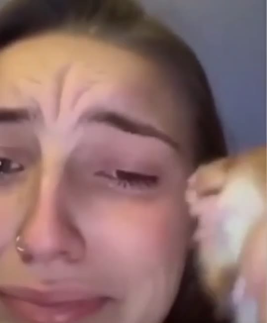 @partofbellascrew