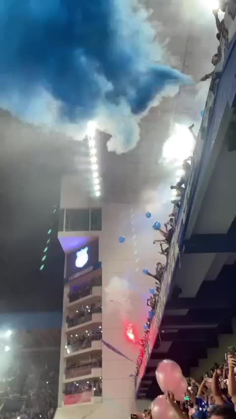 @Mundo Azul y Plomo