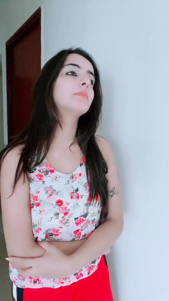 @Jhanvi