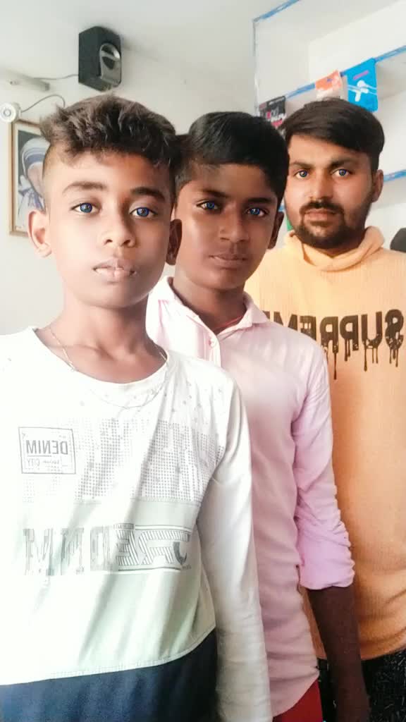 @Manithan_