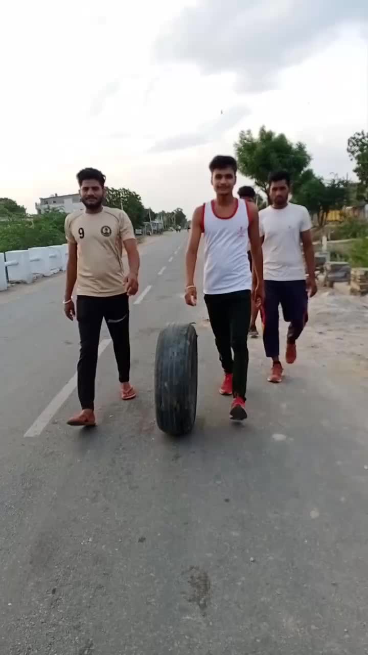@Vicky Rajput 🚩🚩