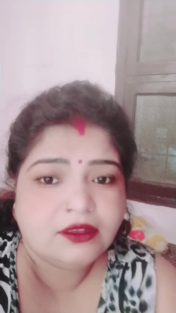 @khushi saini