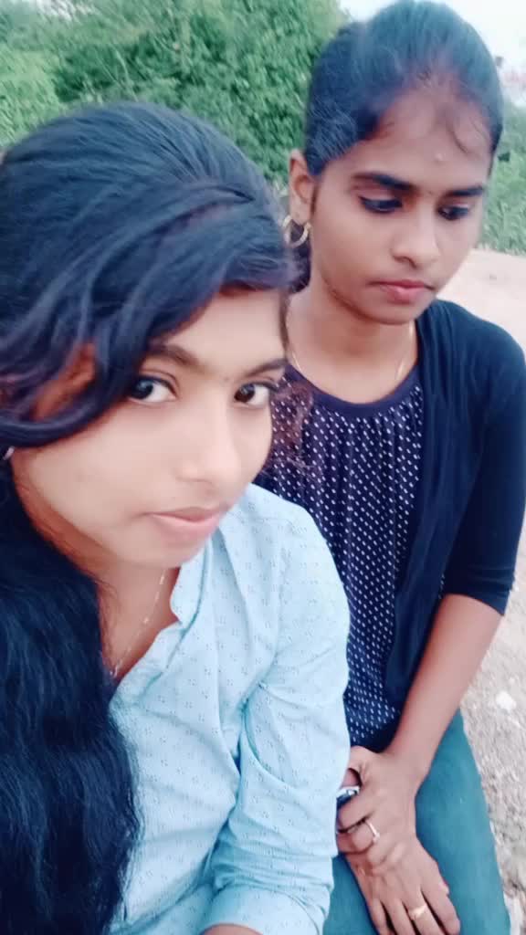 @Keerthana Kumar 😎