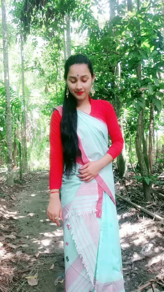 @kashmiri saikia