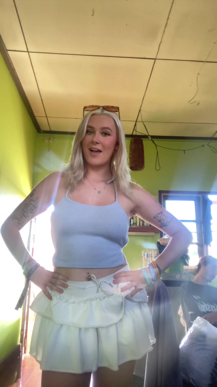 @nicole 🪩🍒🕺⚡️