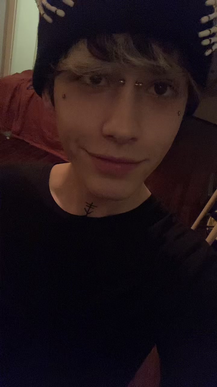 @P </3